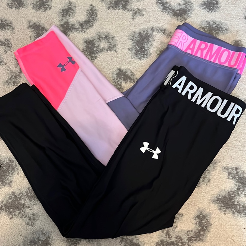 2 pairs or under armor capri leggings